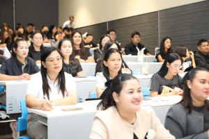โครงการพัฒนาศักยภาพครูประจำการและครูพี่เลี้ยงให้มีคุณลักษณะของ Strong Teacher